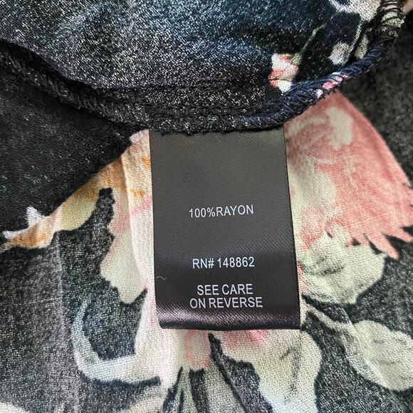 Torrid NWT Tie Waist Kimono Crepe Floral Black Open Front Sash Size 00X - Picture 9 of 10